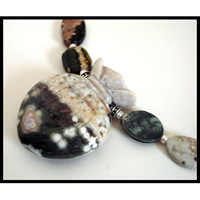 vintage carved pouch netsuke ocean jasper necklace